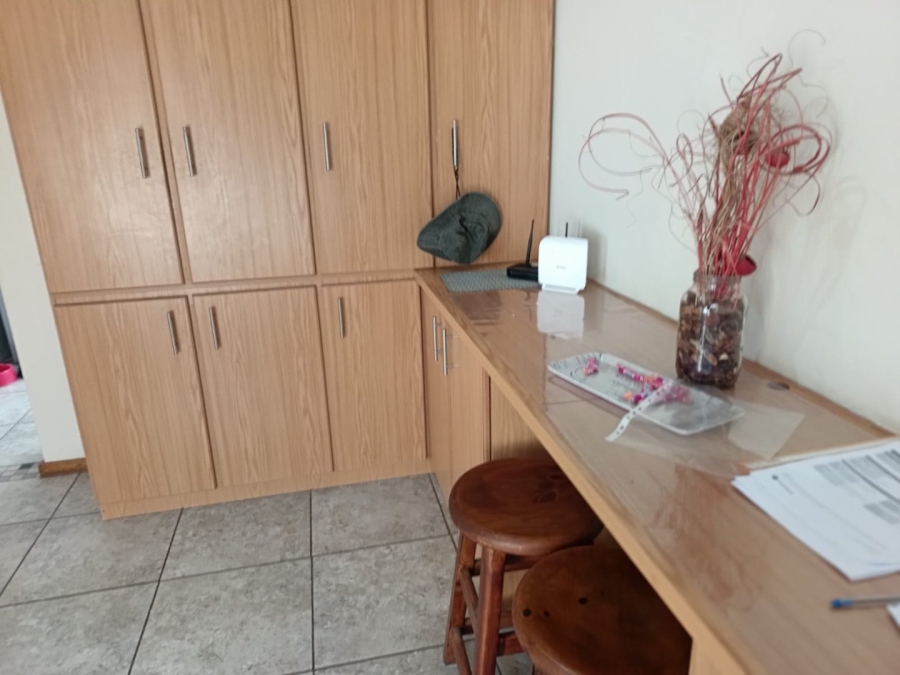 3 Bedroom Property for Sale in Verwoerdpark Northern Cape